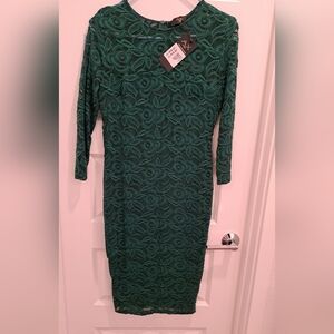 AX Paris Emerald Green 3/4 Long Sleeve Lace Midi Dress
